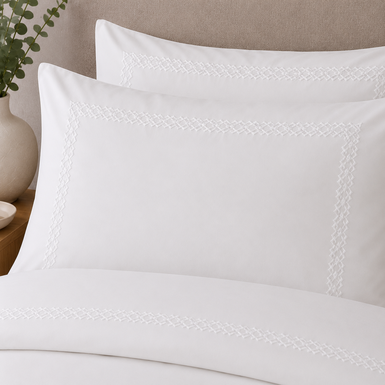 Serenity T400 100% Cotton Criss-cross Embroidery Duvet Cover Set